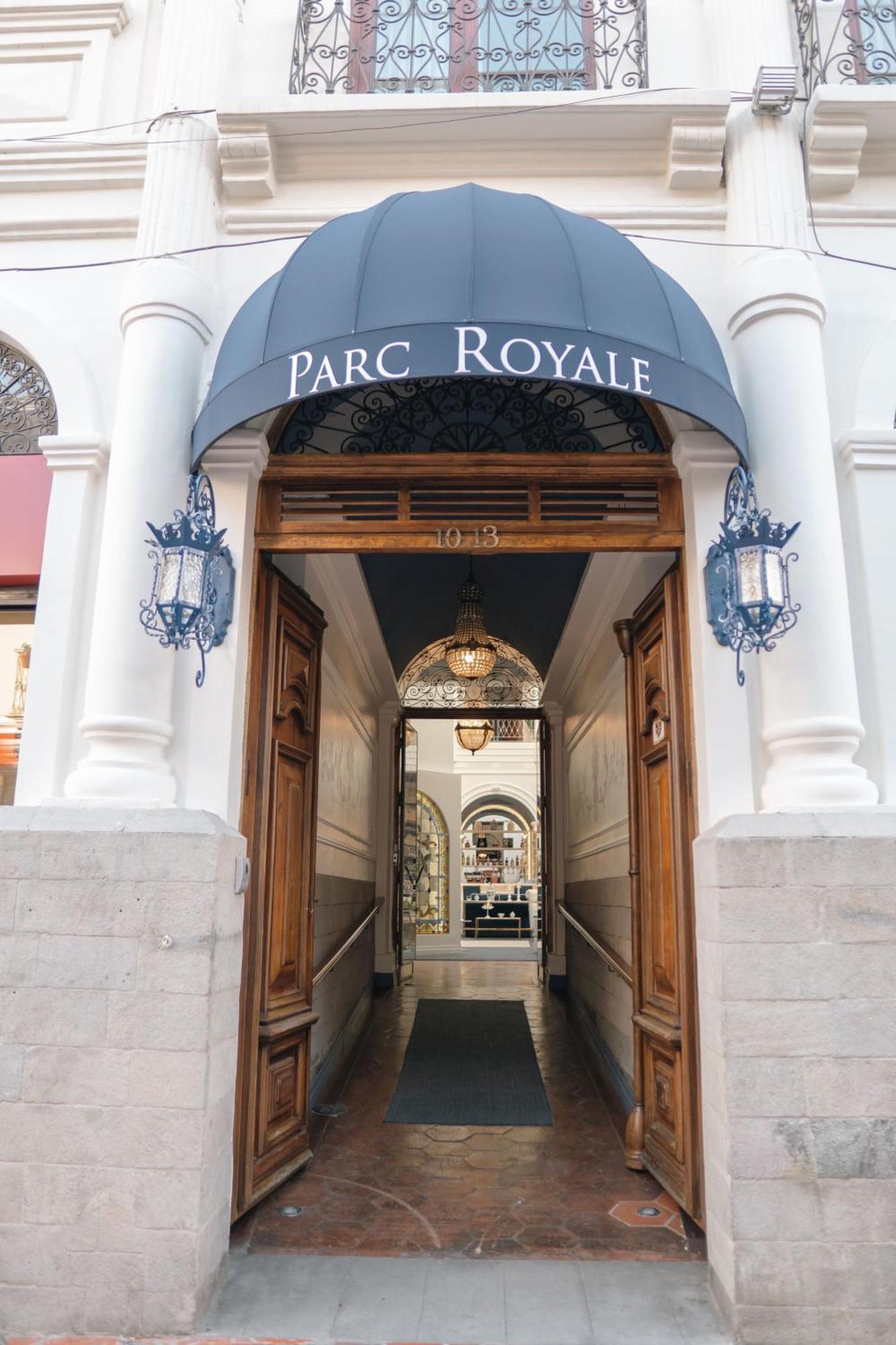 Parc Royale Suites Hotel Куенка Екстериор снимка